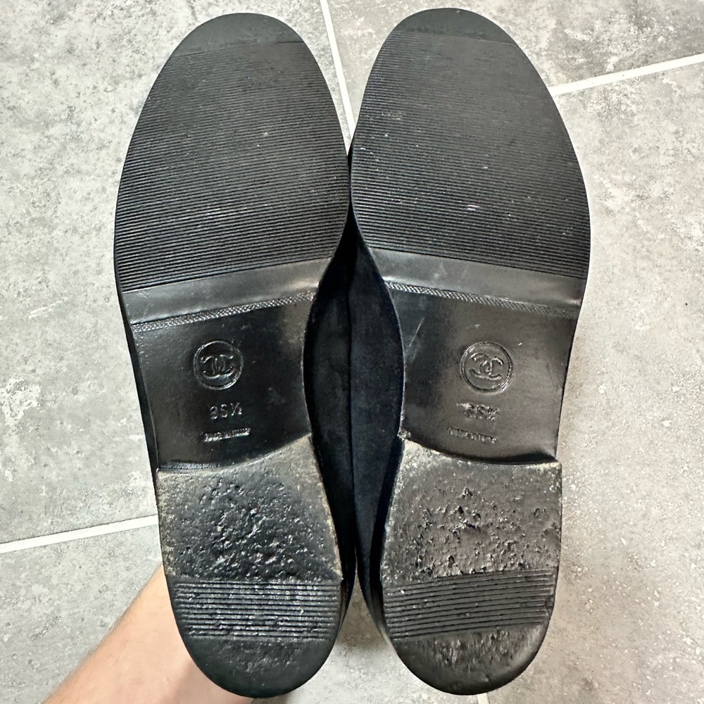 CHANEL Suede Loafers - Picture 4 of 6